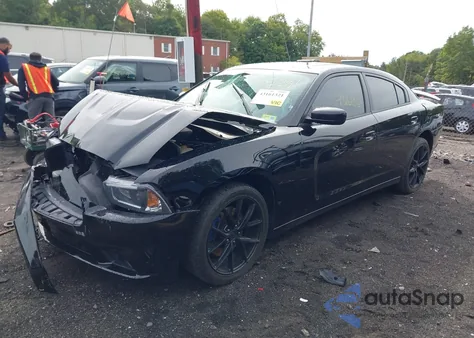 2014 Dodge Charger Sxt Plus z USA, uszkodzony, nr VIN 2C3CDXJG7EH138258